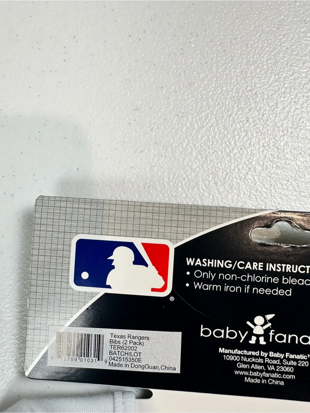 MLB Texas Rangers White Baby Bibs with Red & Blue Logo 2-Pack